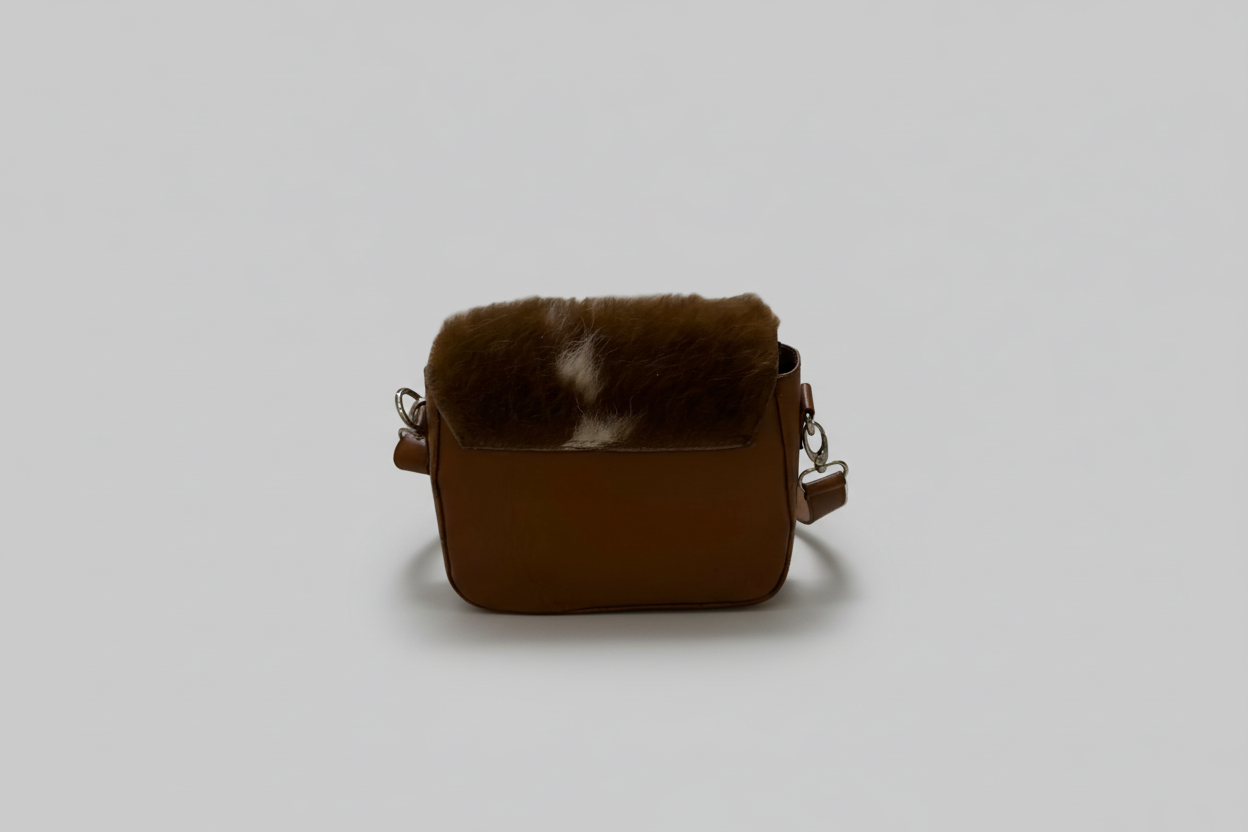 Little purse hair on